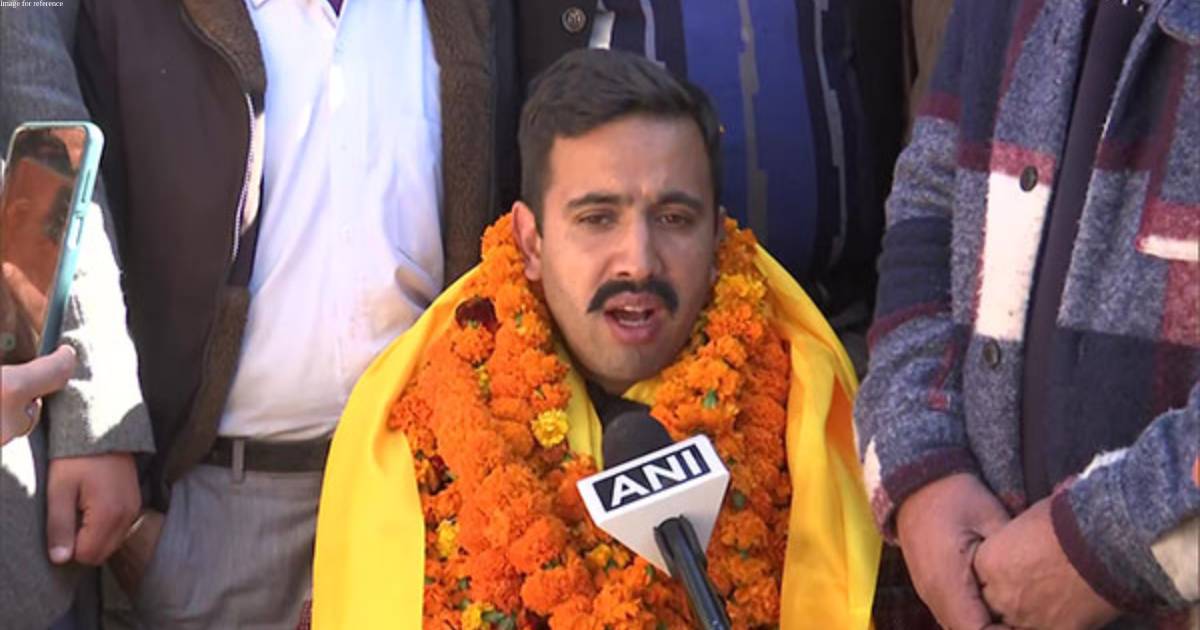 Pratibha Singh's son and Congress MLA Vikramaditya Singh meets supporters in Shimla, says will work with CM Sukhu